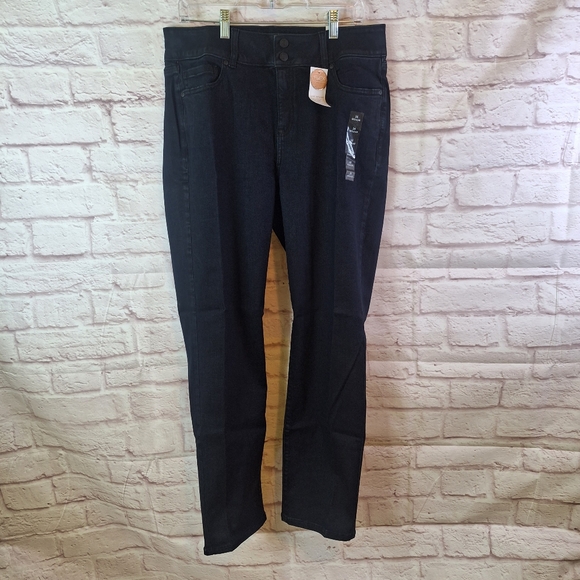 NWT Lane Bryant Size 16 Dark Denim Jeans Tighter Tummy High Rise Straight - Picture 4 of 9